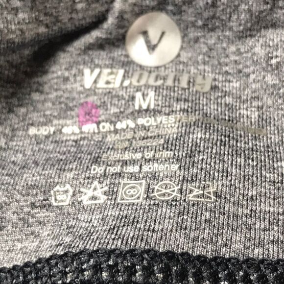 VElOCITY CROPPED BLACK WOMAN LEGGINGS SIZE M - Picture 7 of 12